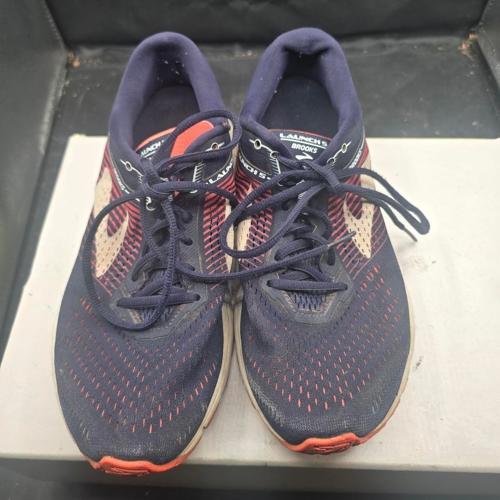 Navy and orange Brooks Launch 2 running shoes #running #trainers